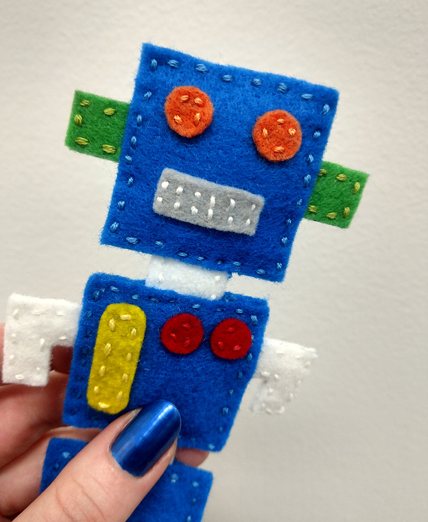 robot-toy-robobox-veronica-kerr-art-design5